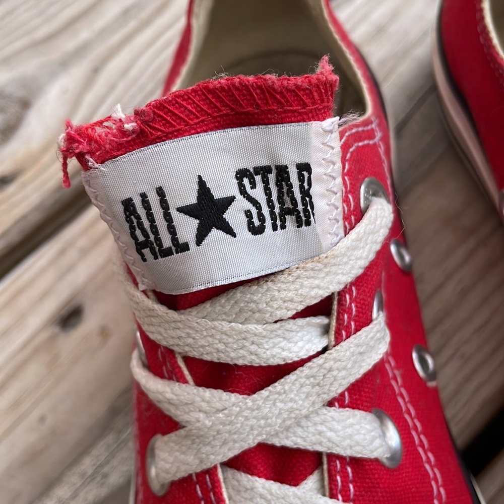Converse All-Star Ox Red Unisex Sneakers Size W6/ M4 - Picture 2 of 9